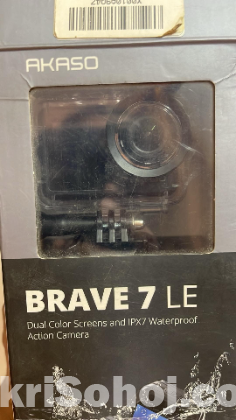 AKASO Brave 7 le 4k dual screen action camera